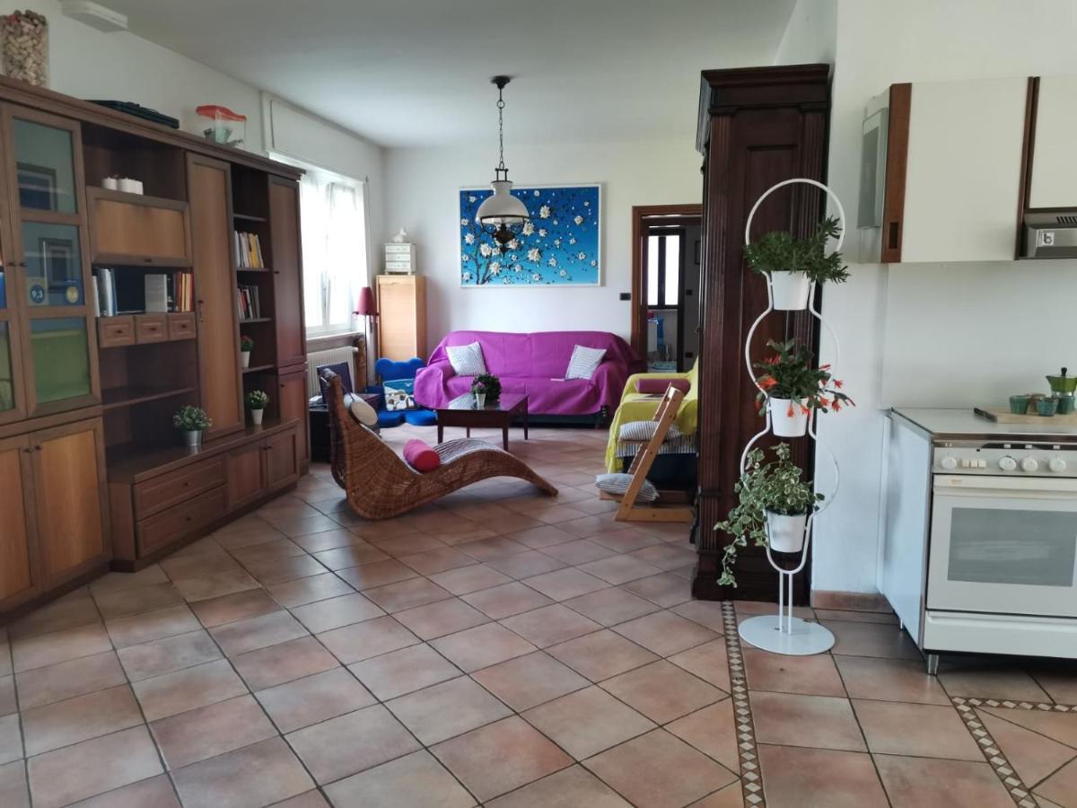 Apartment La Motte Luino Esterno foto